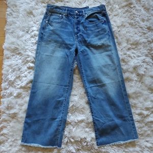 American Eagle wide leg crop jeans sz 8 fray hem